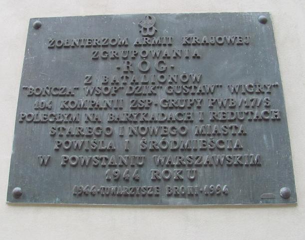 Archikatedra Warszawska - tablica ku czci.JPG