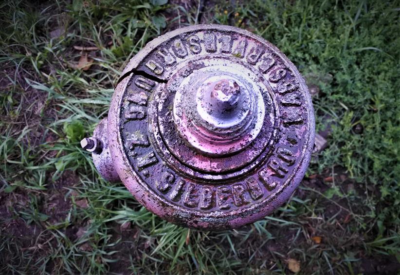 Stary hydrant nr 2 (2).JPG