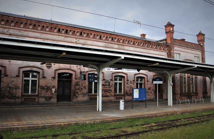 Dworzec kolejowy (6).JPG