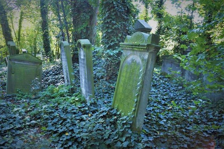 Cmentarz żydowski (5).JPG