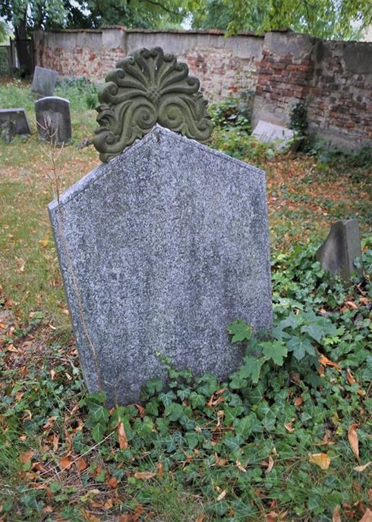 Cmentarz żydowski (25).JPG