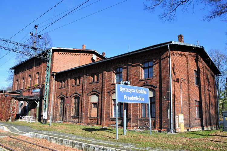 Stacja kolejowa Bystrzyca Kłodzka (17).JPG