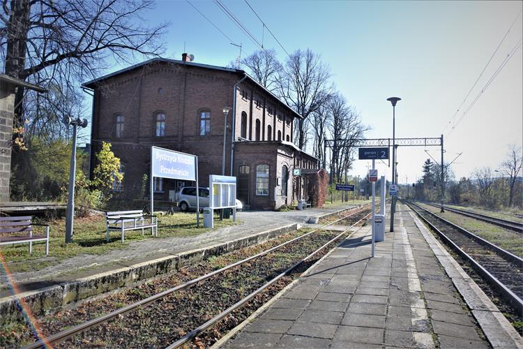 Stacja kolejowa Bystrzyca Kłodzka (21).JPG