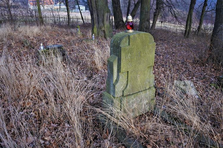 Cmentarz ewangelicki w Opolnicy (10).JPG