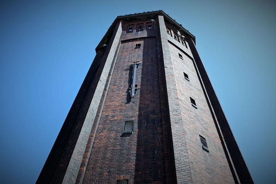 Kolejowa wieża ciśnień w Kaliszu (3).JPG