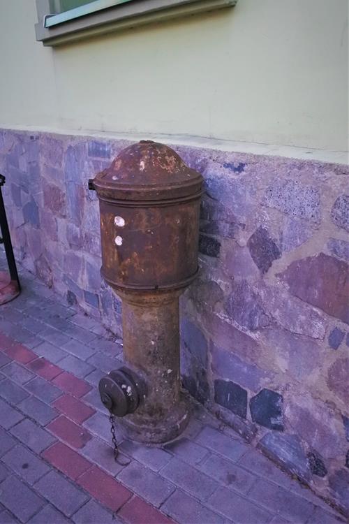 Hydrant z ulicy Szkolnej (1).JPG
