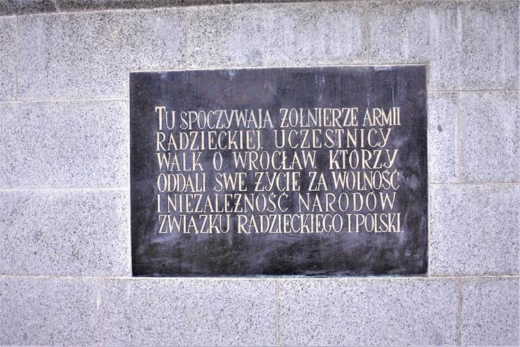 Cmentarz Oficerów Armii Czerwonej (14).JPG