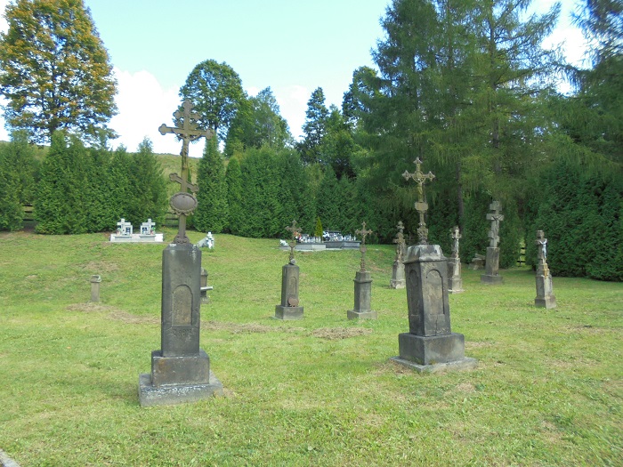 Bodaki cerkiew cmentarz nagrobki.JPG