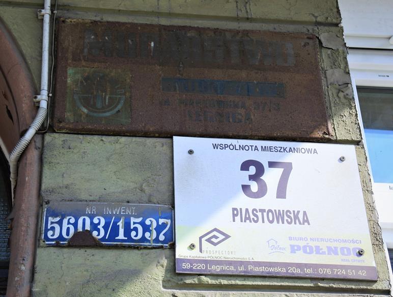 Piastowska 37 (2).JPG