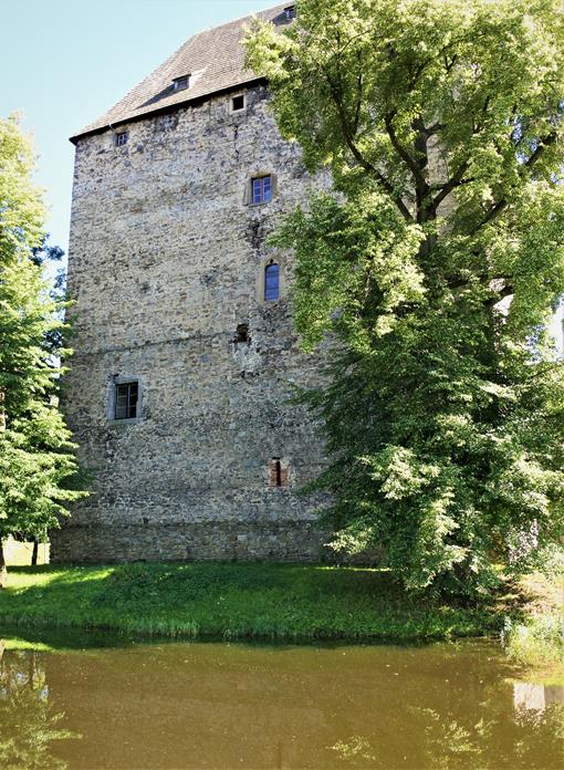 Siedlęcin - wieża rycerska (7).JPG