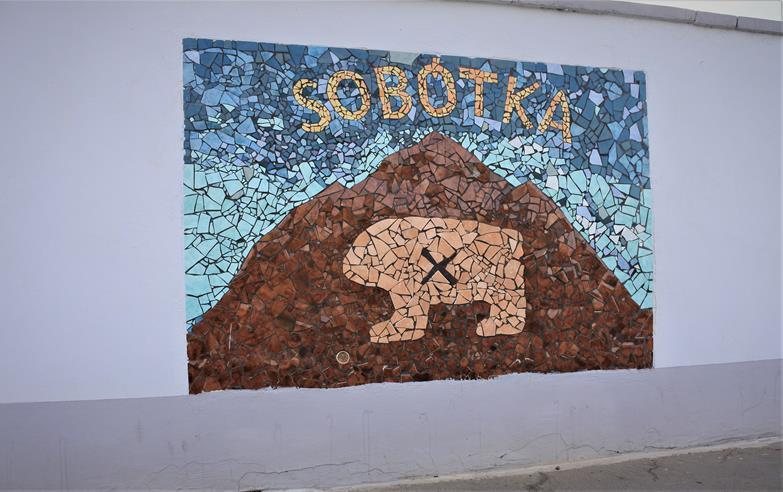 Sobótka - mozaika (2).JPG