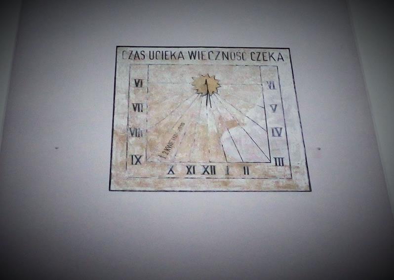 Zegar słoneczny (3).JPG