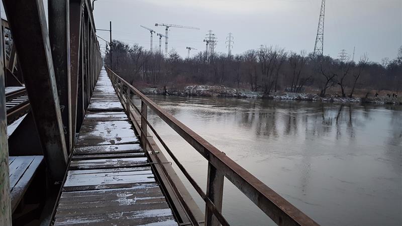 Most - przeprawa przez Odrę.jpg