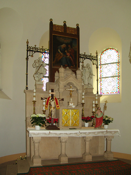 8. Kościół w Zieleńcu - ołtarz główny.JPG