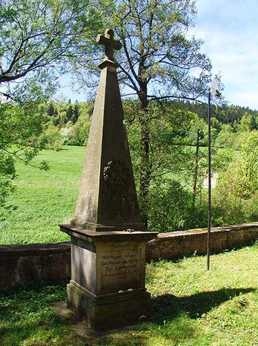 2. Pomnik ofiar wojny 1870-71.JPG