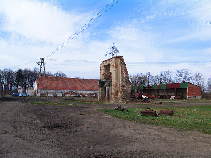 2. Olszany (niem. Ölse) -  pałac. stan obecny.JPG