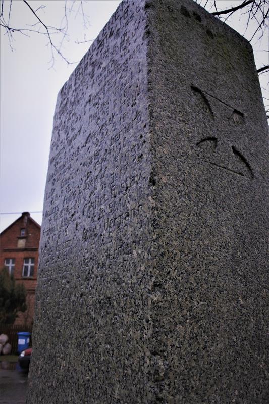 Pomnik z I Wojny Światowej (9).JPG