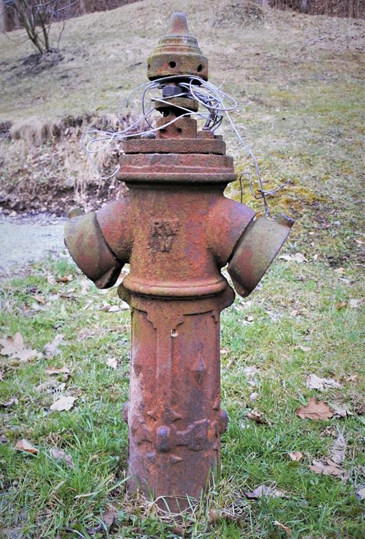 Przygórze - hydrant (2).JPG