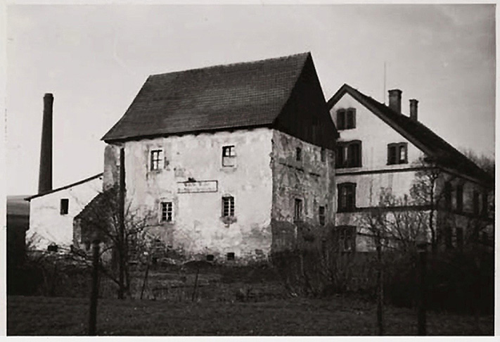 2. Rothwaltersdorf (ob. Czerwieńczyce) przed 1945 r. - wieża rycerska.jpg