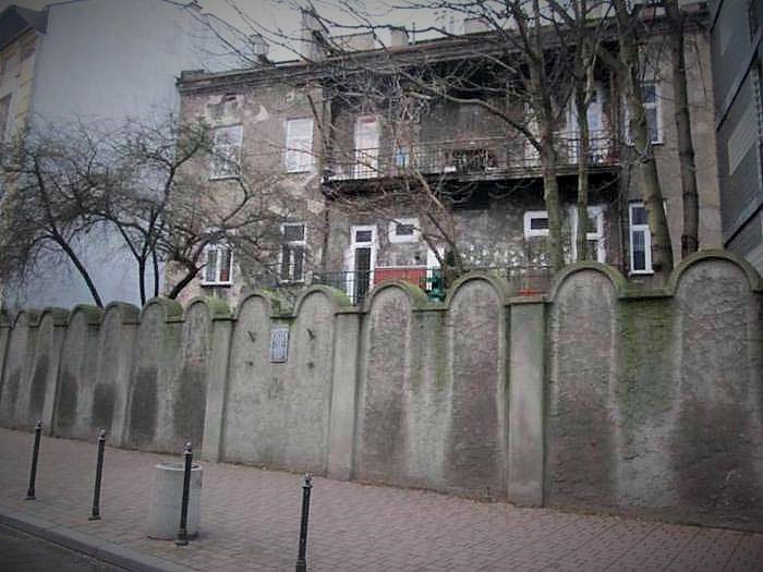 Mur getta przy ulicy Lwowskiej (1).jpg