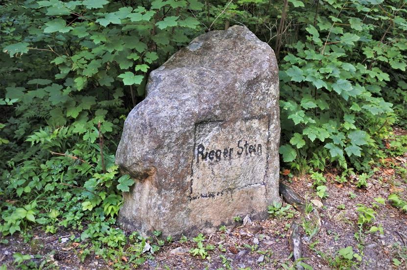 Rieger Stein (3).JPG