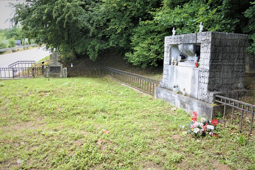 Gromnik - cmentarz wojenny nr 146 (9).JPG