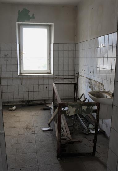 Kamieniec Ząbkowicki, dawny szpital - wnętrza (8).JPG