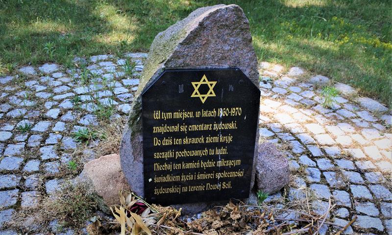 Dawny cmentarz żydowski (4).JPG