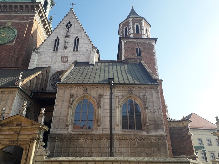 Wawel katedra kaplica Swietokrzyska.jpg