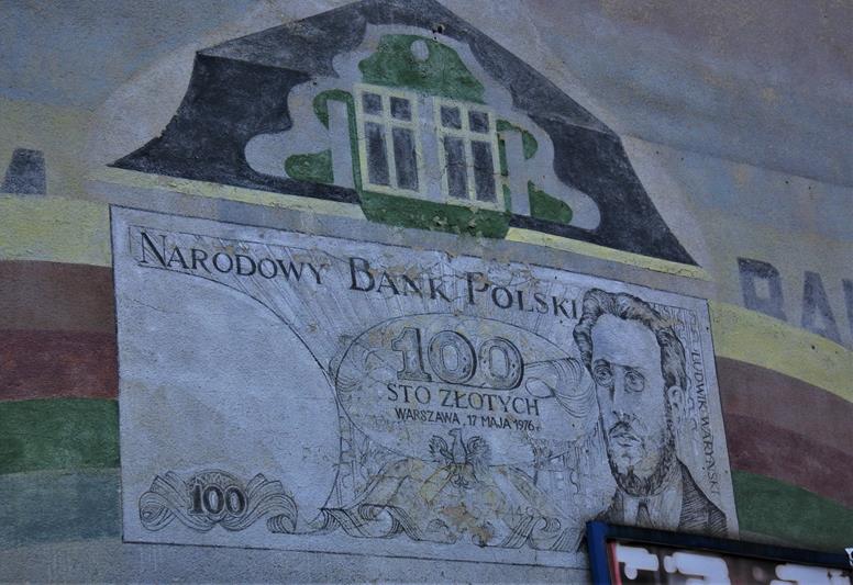 Mural przy ulicy generała Władysława Sikorskiego 44 (2).JPG