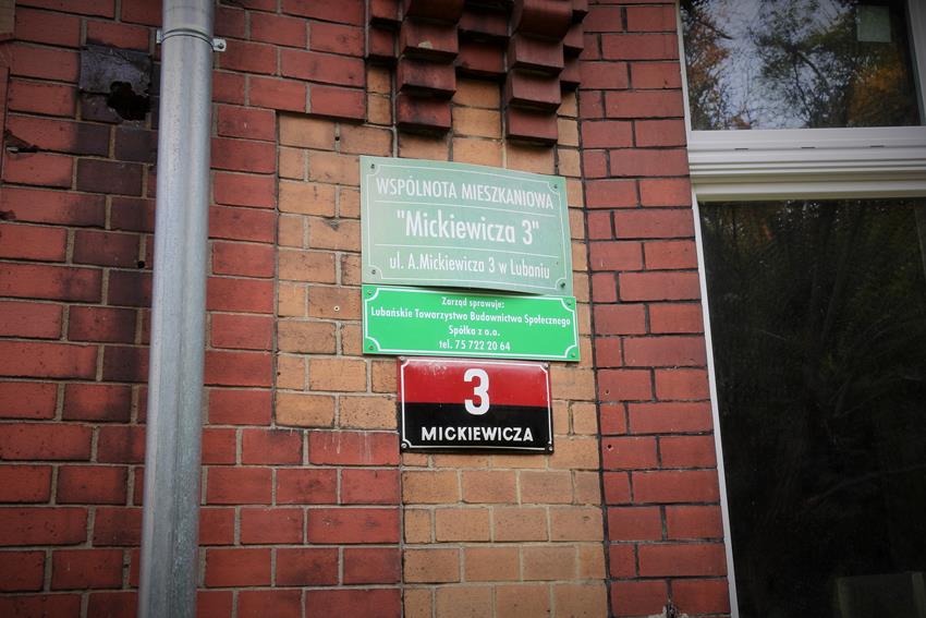Ulica Adama Mickiewicza 3 (2).JPG