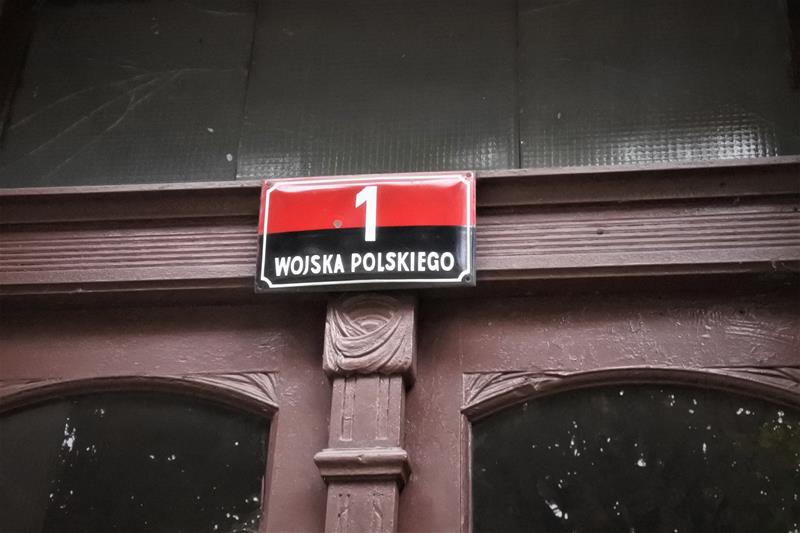 Ulica Wojska Polskiego 1 (1).JPG