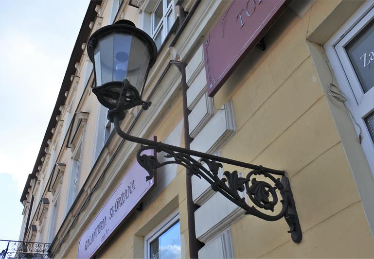 Ulica Jacentego Gałęzowskiego, na rogu z ulicą Jana III Sobieskiego (1).JPG