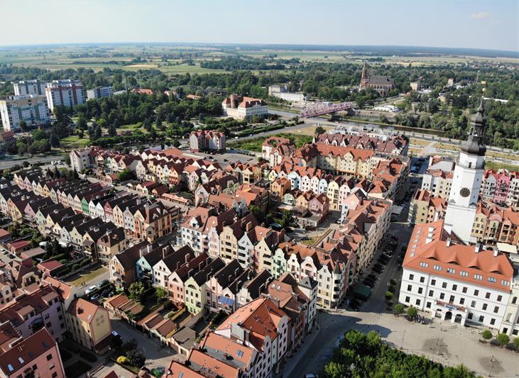 Głogów - nowe stare miasto (2).JPG
