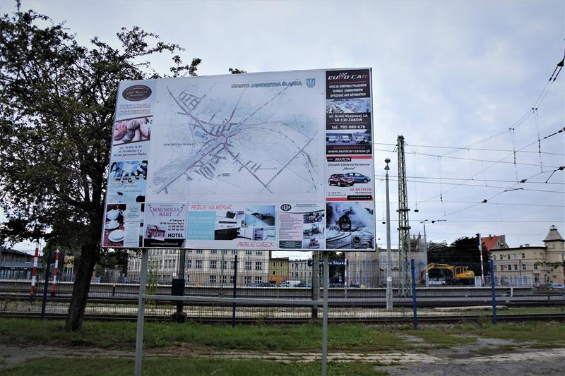Plan miasta i Dworzec Autobusowy (2).JPG