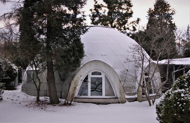 Igloo (5).JPG