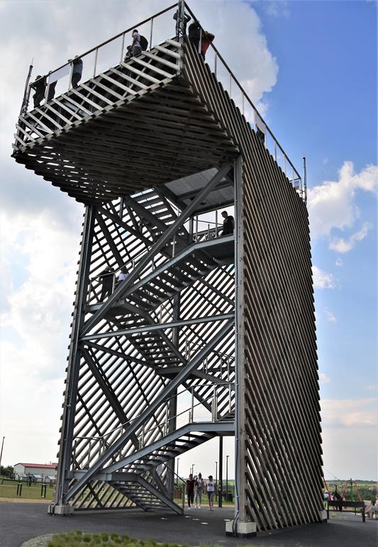 Wieża widokowa (4).JPG