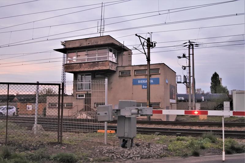 Bierawa - nastawnia kolejowa (1).JPG