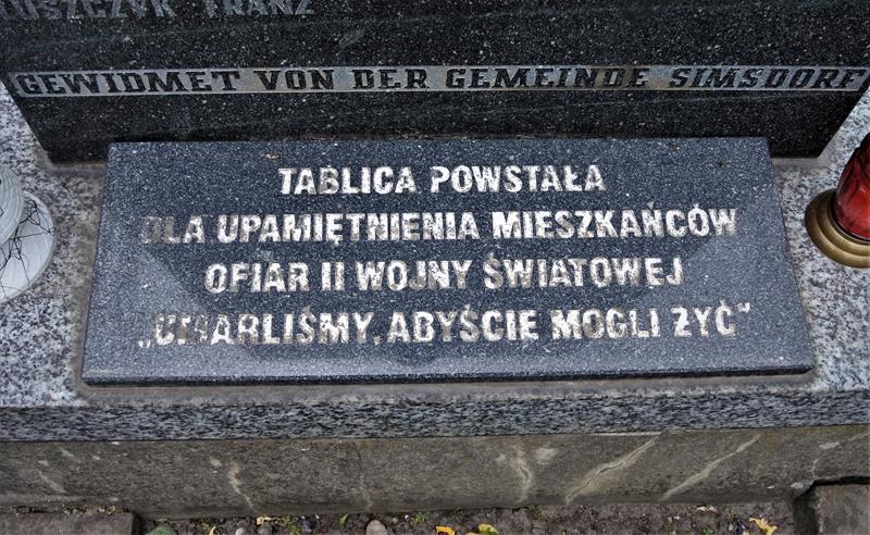 Pomnik poległych w II WŚ (3).JPG