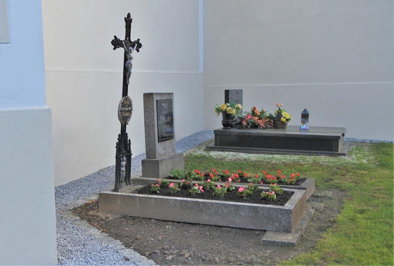 Biała - grób Nieznanego Żolnierza (5).JPG