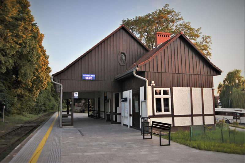 Dworzec Kolejowy Głuchołazy Miasto (7).JPG