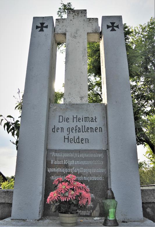 Bierawa - pomnik poległych (6).JPG