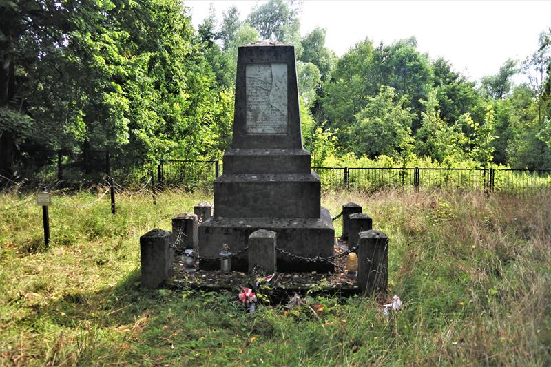 Cmentarz żydowski (10).JPG