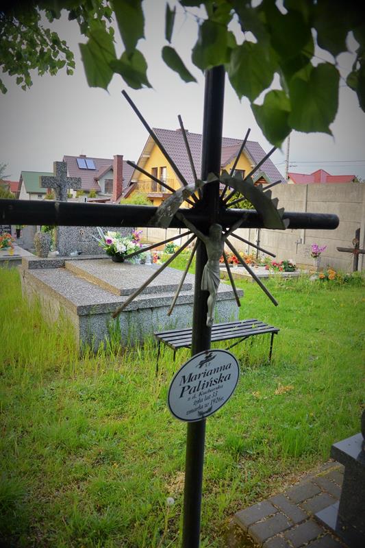 Błonie - cmentarz mariawicki (12).JPG