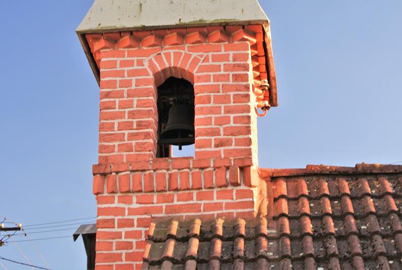 Kapliczka - dzwonnica (8).JPG