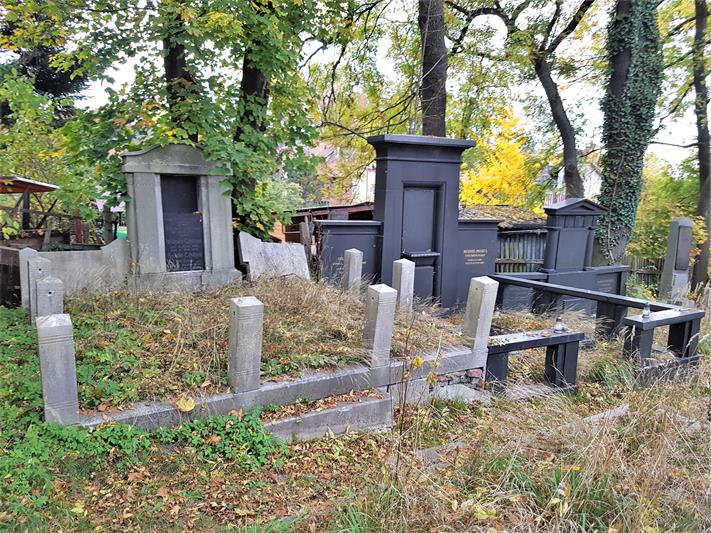 Cmentarz żydowski (6).jpg