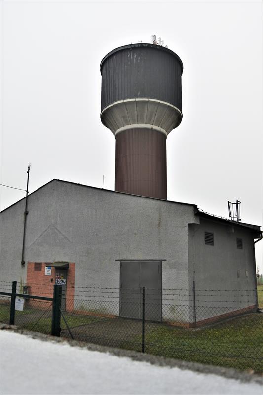 Wieża wodociągowa (3).JPG