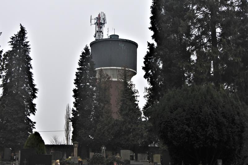 Wieża wodociągowa (5).JPG