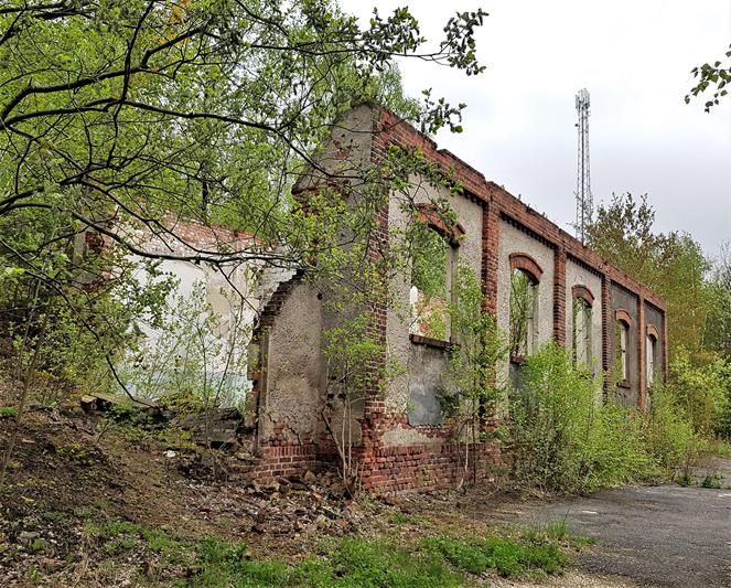 Ruiny lokomotywowni (8).jpg