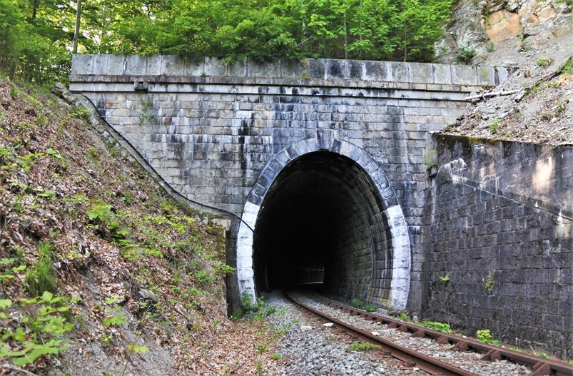 Tunel kolejowy (5).JPG